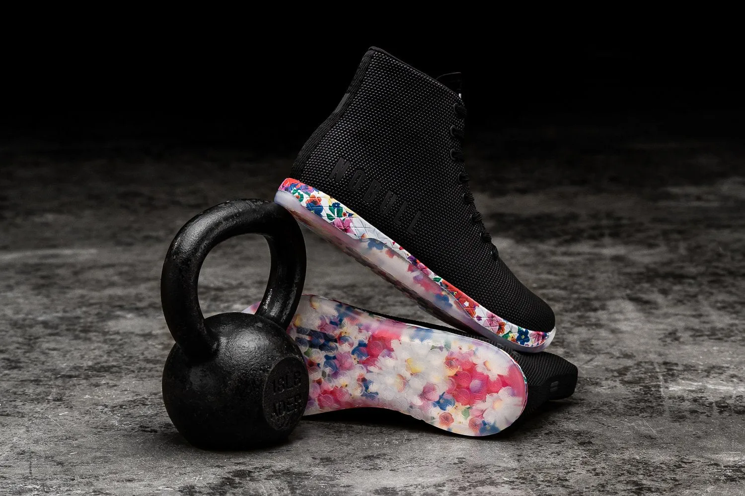 HIGH-TOP BLACK DAISY TRAINER (MEN'S)