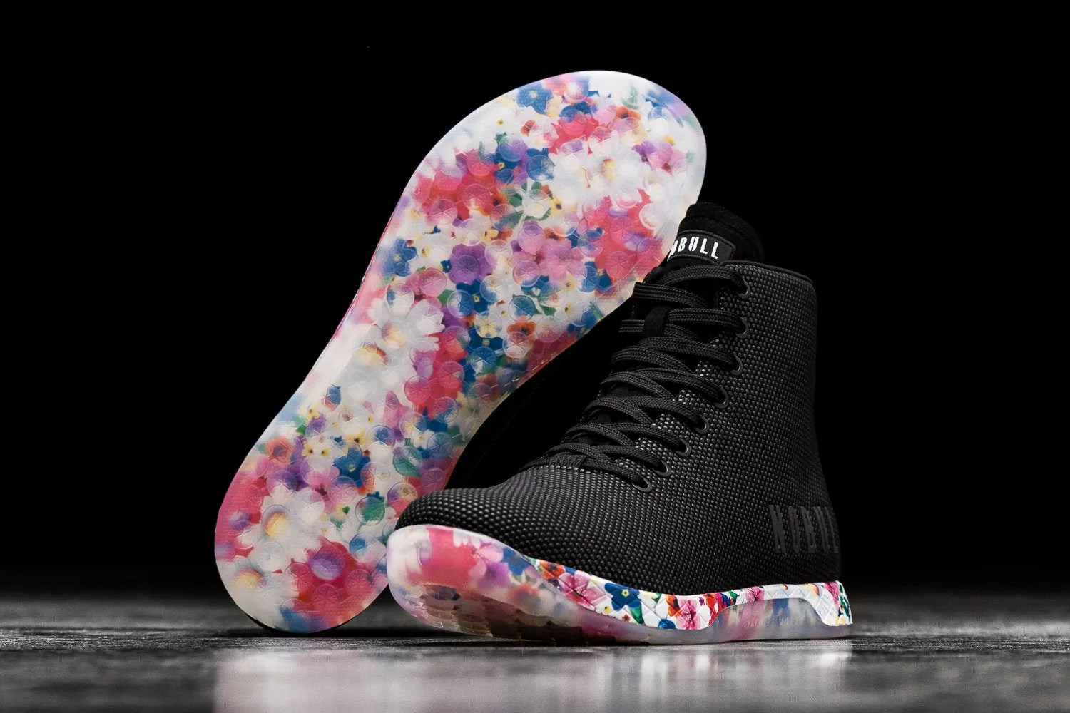 HIGH-TOP BLACK DAISY TRAINER (MEN'S)
