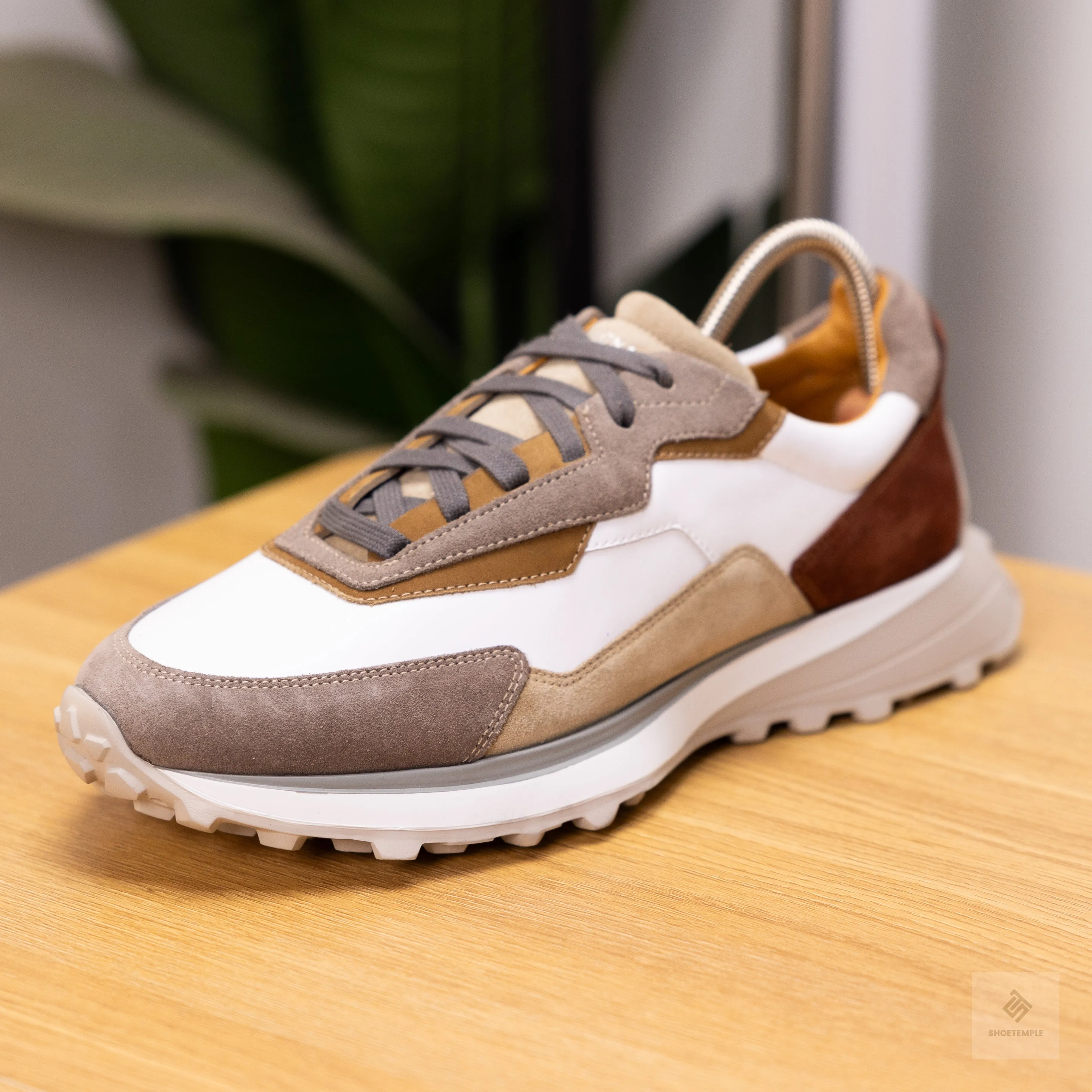 Magnanni Onyx Patchwork Burnished Leather & Suede Trainers
