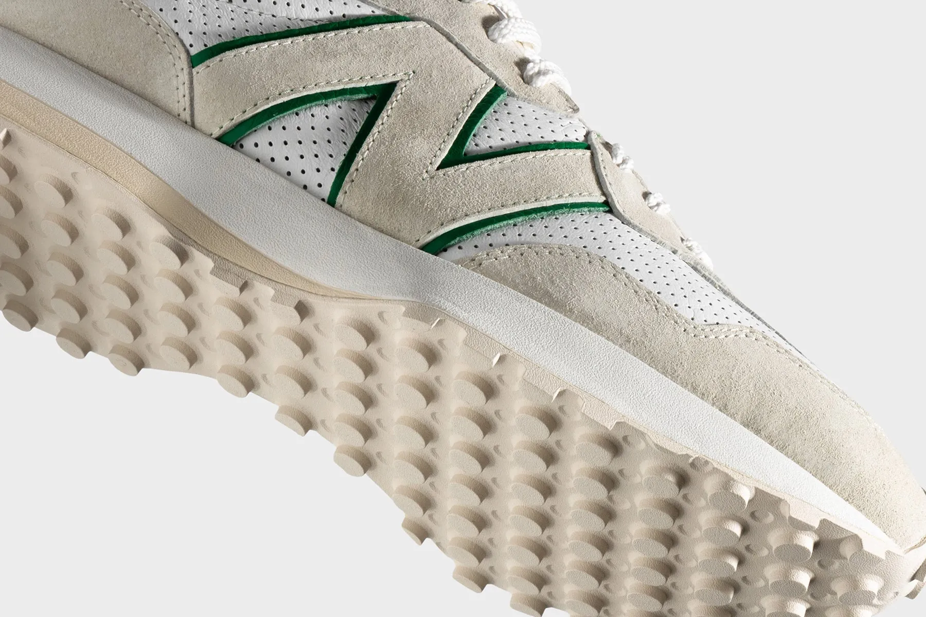 New Balance x Casablanca 327 - Cream/White